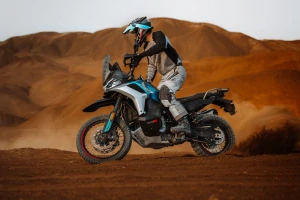 CFMOTO 800MT-X - skladem MODRÁ/ČERNÁ!!